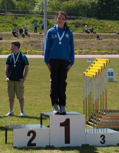 Cara Baillie wining gold in pole vault